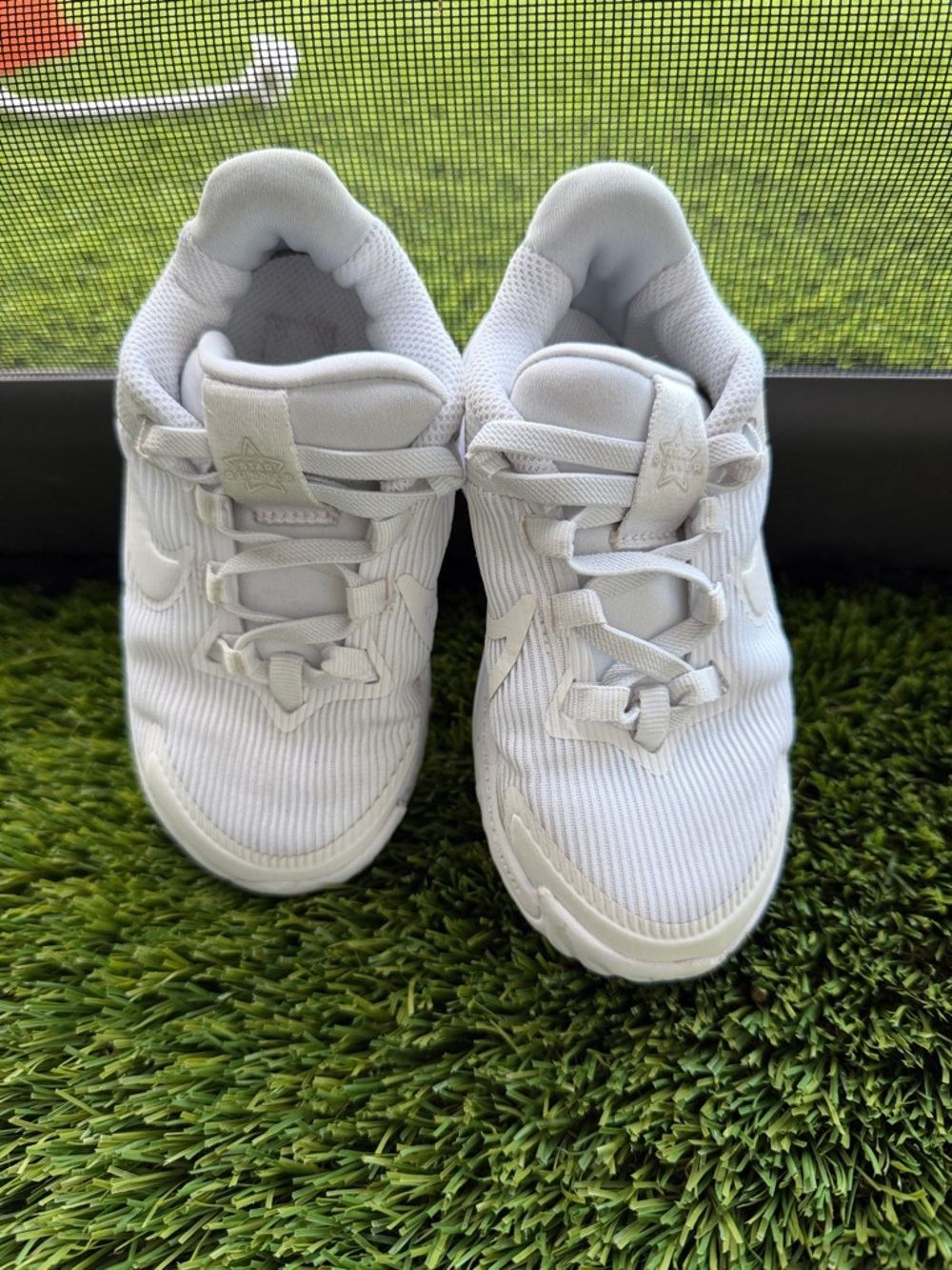 Nike Kids White Low-Top Sneakers